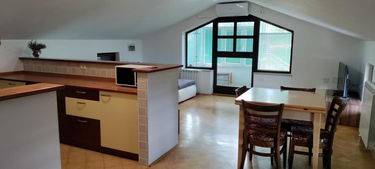 Apartma Ivan Portoroz Exterior photo